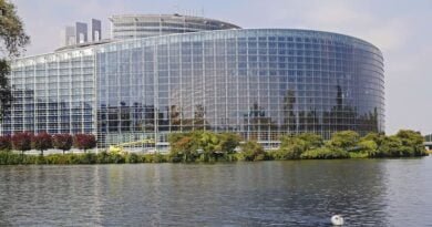 Bâtiment du parlement européen pour illustrer le Qatargate