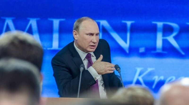 Photo de Vladimir Poutine pour illustrer l'article "La Russie accuse l’Occident de dissimuler les origines du Covid-19"